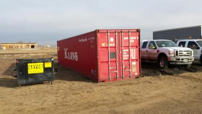 40' shipping container